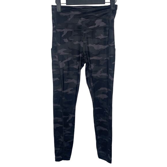 Athleta Womens Leggings Size XS Gay Ultimate Camo 7/8 Tight Camouflage Pattern - Picture 1 of 16